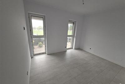 Vanzare apartament 4 camere de LUX bloc nou zona VIVO Floresti - 4