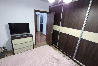 Apartament 3 camere - Casa de Cultura - 600 euro/luna (Cod E5) - 5