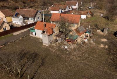 Casă cu teren de 284mp in Șoimoș - 2