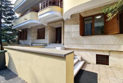 Birou, 125 mp în Aviatorilor