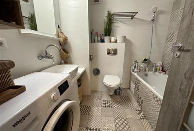 Ultracentral, Bloc Nou, Etaj 1. - 10