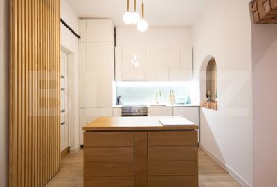 Apartament cu personalitate, tavan înalt și terasă – zona Scala Center - 6
