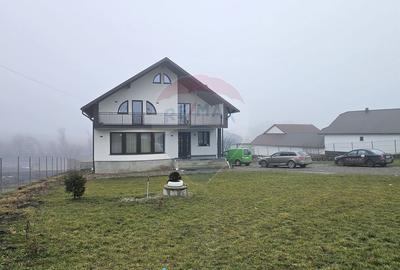 Casă / Vilă de lux, Moara Nica, Suceava - 14