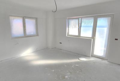 Apartament 3 camere, 2 bai, 2 balcoane Galata - statie autobuz, bloc NOU - 1