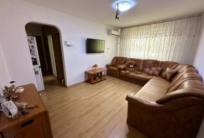 APARTAMENT DE 3 CAMERE-MOBILAT SI UTILAT-PIATA MARE-ZONA CENTRALA