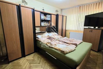 Apartament 4 camere, 2 bai, centrala, etaj 1, Circumvalatiunii - 2