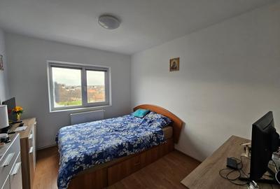 Apartament 3 camere, decomandat, etajul 4 din 4, cu pod, Girocului, comision 0% - 14