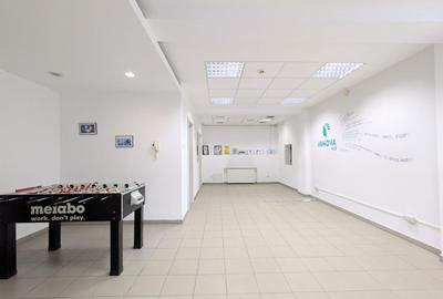 Cladire mixta de birouri si spatii comerciale - Comision 0% - 14