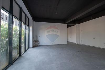 Spatiu comercial de inchiriat 86mp cu vitrina Militari - 16