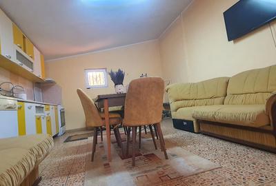 Vând casă cu  5 camere - 10