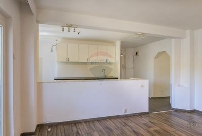 Apartament cu 3 camere de vânzare în zona Lacul Tei - 9