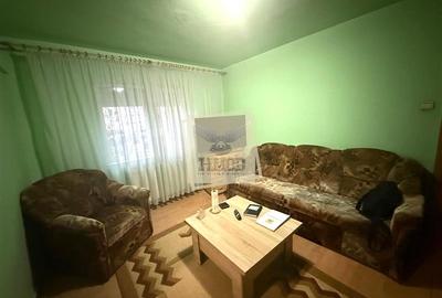 Apartament 3 camere etaj 1 in zona Vasile Aaron - 4