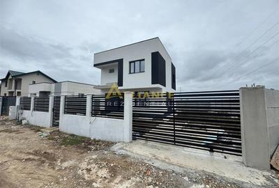 Casa individuala - 4 camere - 2 bai - teren 360 mp - 3