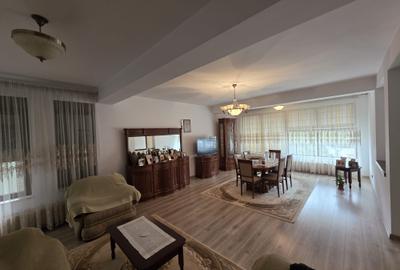 Pipera Vila individuala spatioasa 220  teren generos  725 mp toate utilitatile - 2