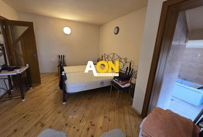 Vila cu 6 Camere,  Zona Centrala - 13