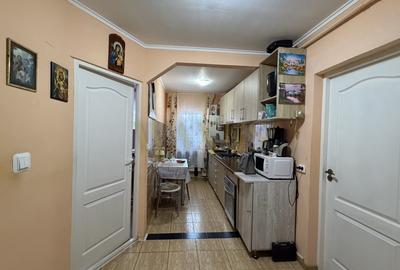 Apartament 2 camere, decomandat, etaj 1 - 6