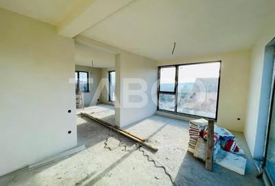 Duplex cu 2 garaje semifinisat de vanzare in cartierul Dambul Rotund - 1