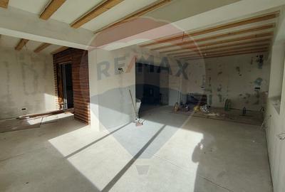 Lux Mediteranean si Intimitate pe 4.000 mp Domeniu Privat Gura Vaii - 5