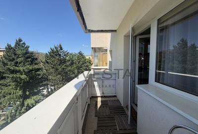 Apartament cu 2 camere ,  decomandat,  Etaj intermediar,  Zorilor - 3