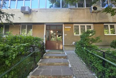 Vanzare 3 camere Radulescu Motru 20 - Tineretului - 1