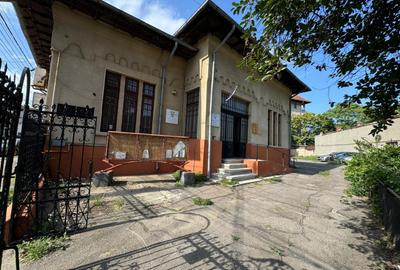 Casa boiereasca Ultracentrala, cu potential comercial deosebit! - 1