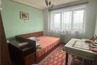 CENTRU BLOC GULIVER 3 CAMERE  LIBER ETAJ INTERMEDIAR - 4