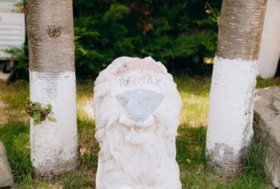 Casute de vanzare - 44