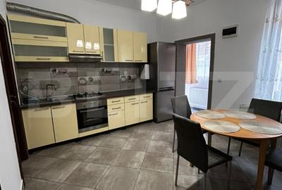 Ultracentral. Doua apartamente la casa , suprafata totala utila 150mp - 4