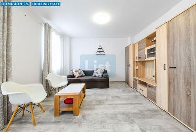 Garsonieră decomandată, mobilată în Florești