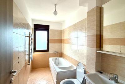 1100 e/ mp - Casa individuala  - 700 mp teren - la asfalt - Sacalaz - 6