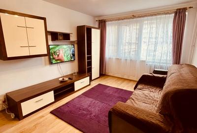 Apartament cu 2 camere semidecomandat, mobilat în Baba Novac