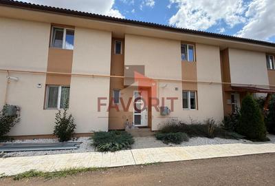 Casă cu 3 camere în Sânandrei