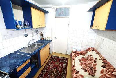 3 Camere, Central, Ideal pentru Familie, An '81 - 25