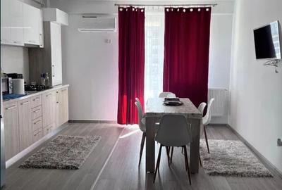 Apartament cu 2 camere semidecomandat, mobilat în Nord