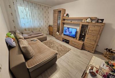 Apartament 2 camere decomandat, renovat, parter inalt – zona Astra - 1