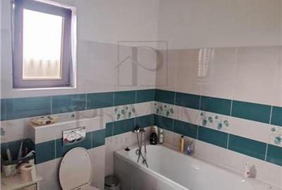 Duplex mobilat utilat - zona buna - teren 380 mp - 10