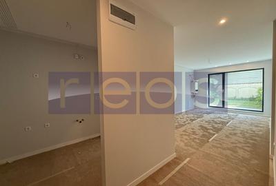 Apartament cu 3 camere în Străulești