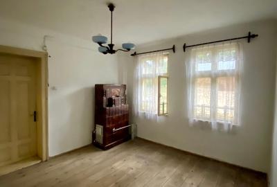 Casa cu teren 2105 m2 Campina, zona rezidentiala - 2