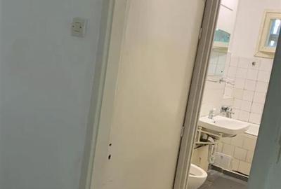 Vanzare Apartament 3 Camere Semidecomandat Berceni-Al.Niculitel - 8