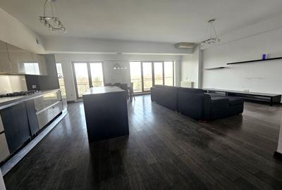 Apartament cu 4 camere decomandat în Herăstrău