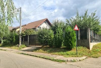 Casă cu livadă și curte, 212mp utili, P+E+M, Câmpina - 3