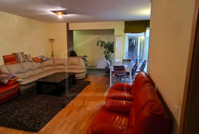 Apartament cu 3 camere, parcare  subterana, et. 1, zona EON, Str. DECEBAL - 11