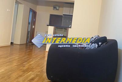 Apartament cu 3 camere Deco Foste proprietati CETATE Piata Finisat Nemobilat - 11