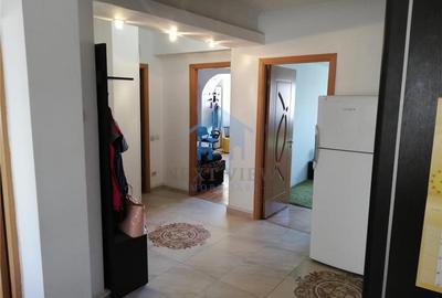Apartament 3 camere, Piata Cipariu - 8