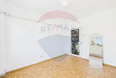 Apartament 3 camere, decomandat de vânzare în zona Aparatorii Patriei - 13