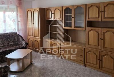 Apartament cu 2 camere decomandat în Micălaca
