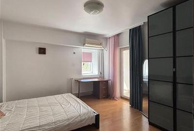 3 Camere, Unirii (Bd. Libertatii), Parcare, Centrala Proprie, 15 min Metrou - 10