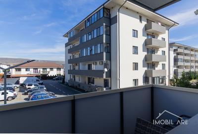 Apartament cu 3 camere  de inchiriat - 12