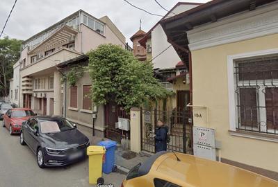 Casă individuală cu 3 camere în Polonă