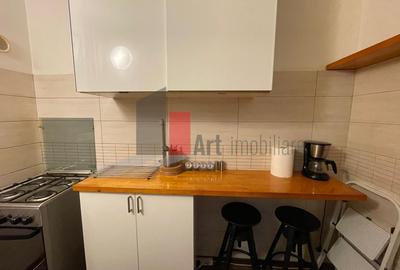 APARTAMENT 2 CAMERE -SALA PALATULUI - 11